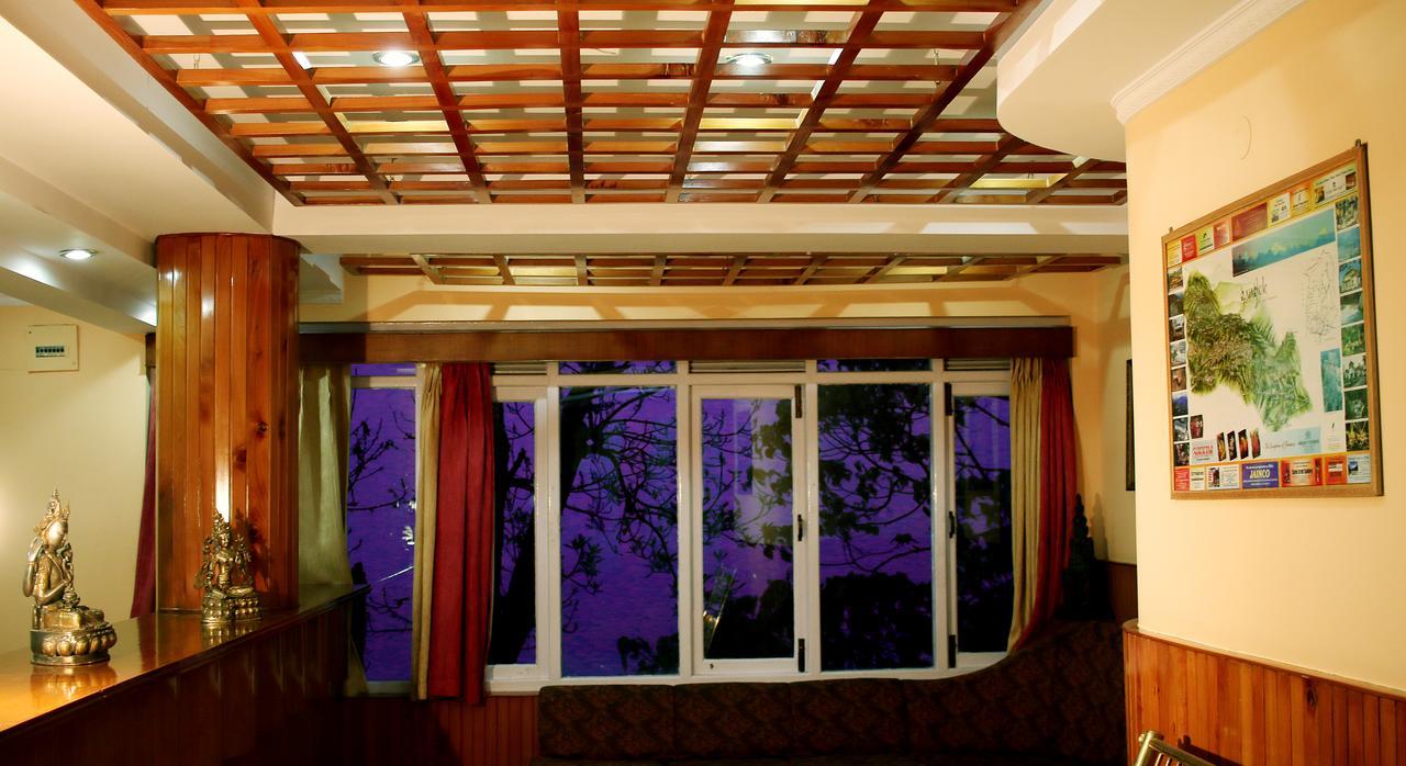 Jain Group Sikkim Continental Hotel Gangtok Exterior photo