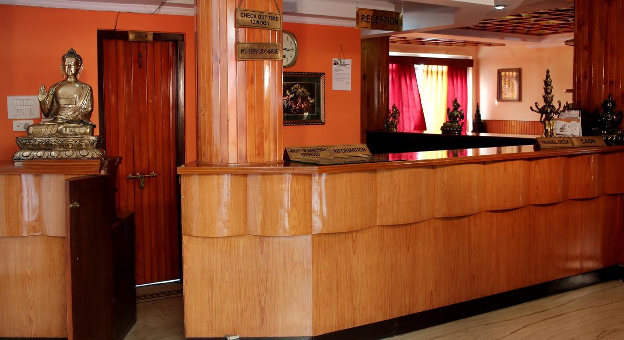 Jain Group Sikkim Continental Hotel Gangtok Exterior photo