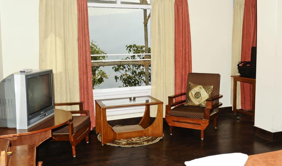 Jain Group Sikkim Continental Hotel Gangtok Exterior photo